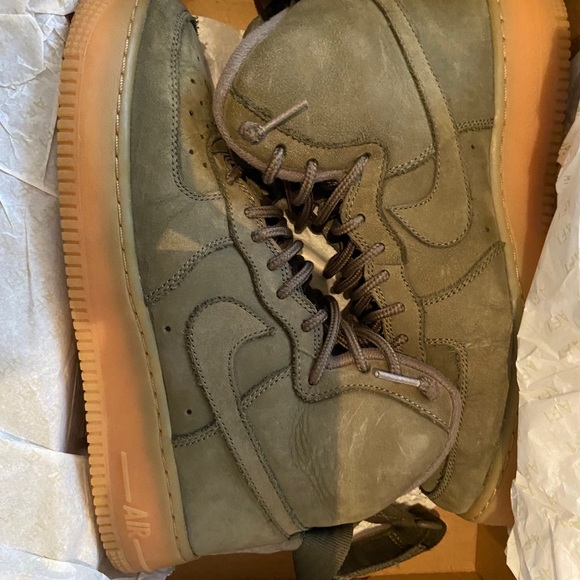 Army green high top Air Forces - Picture 1 of 6